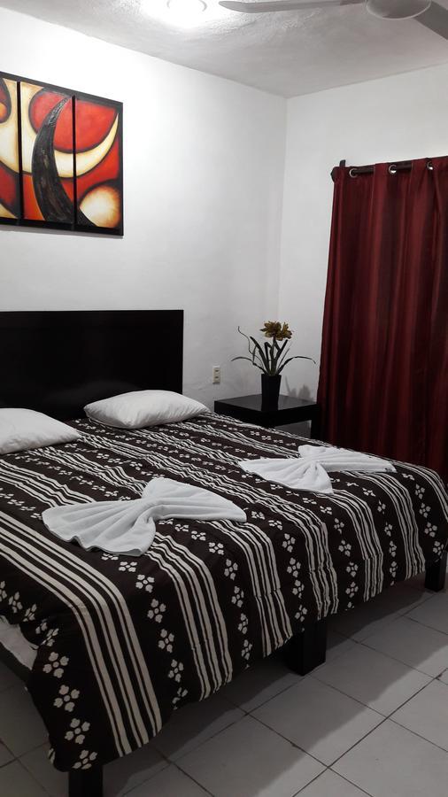 Hotel 41 Valladolid Валядолид Екстериор снимка