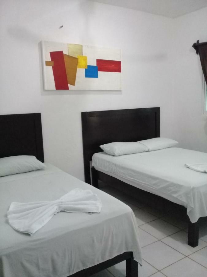 Hotel 41 Valladolid Валядолид Екстериор снимка