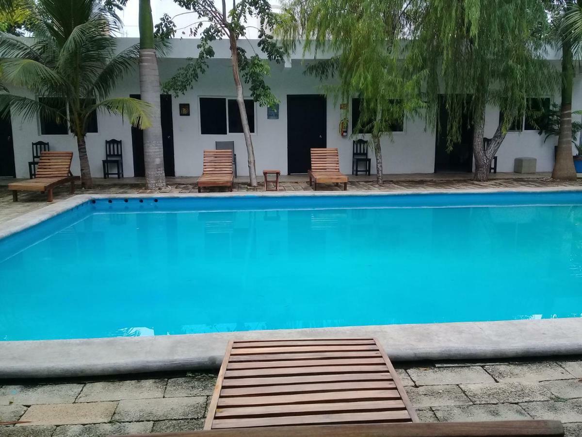 Hotel 41 Valladolid Валядолид Екстериор снимка